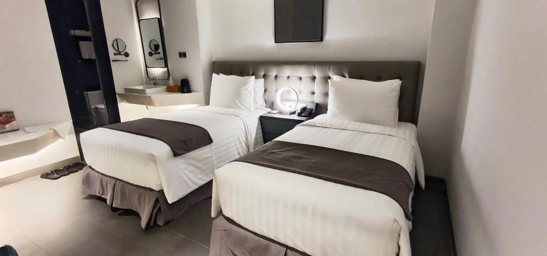 Legend Boutique Hotel Da Nang